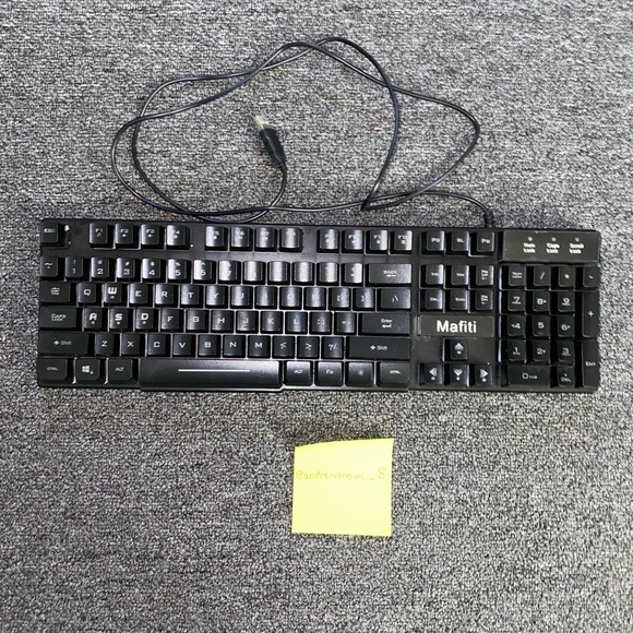 Computer Gaming Electronics Bundle - Keyboard, Mouse, and Headset All Included - Picture 2 of 8